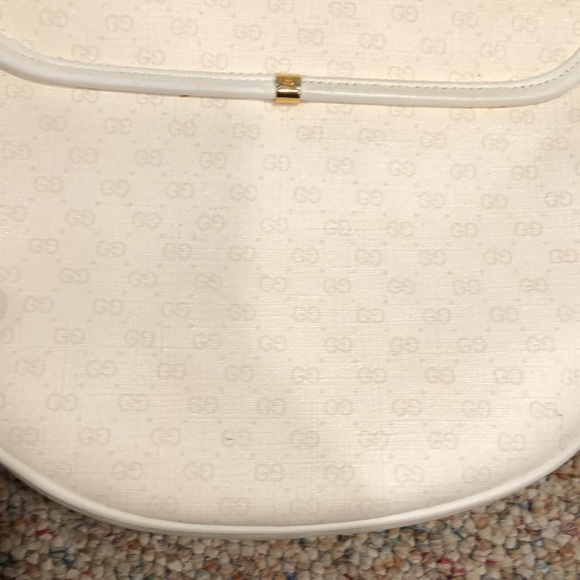 Gucci White and Cream Vintage Purse - Picture 10 of 16